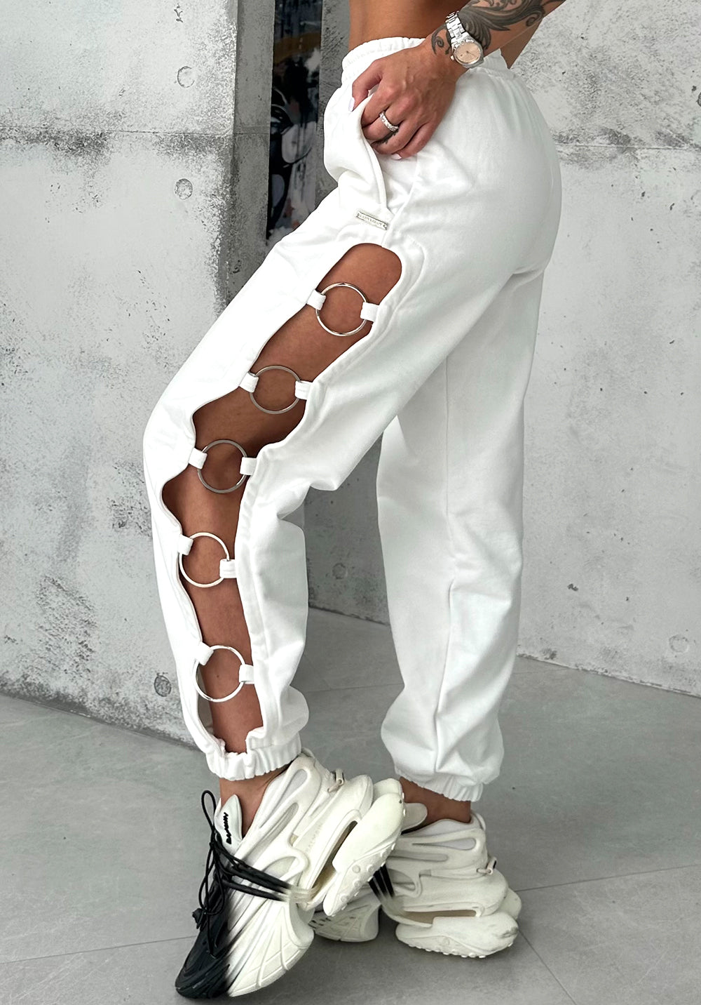 Women’s Cut-Out Joggers Five-Ring— White