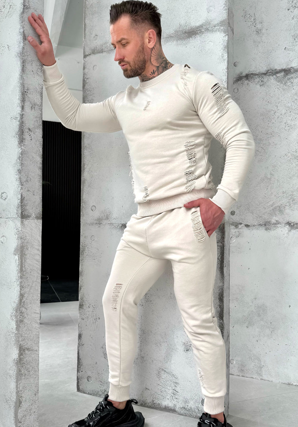 Men’s Tracksuit Aged – Cream