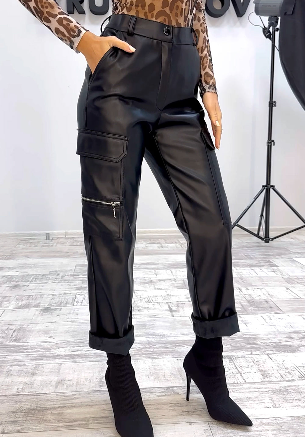 Women’s Eco-Leather Cargo Trousers Kim — Black