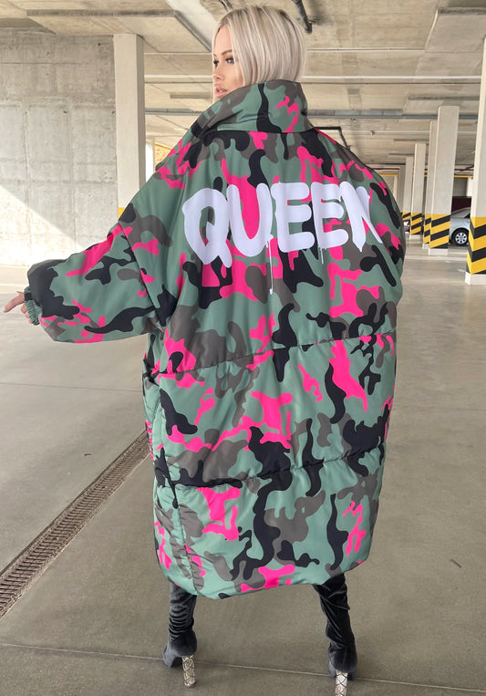 Women’s Oversized Winter Puffer Coat – Vale Camo Queen
