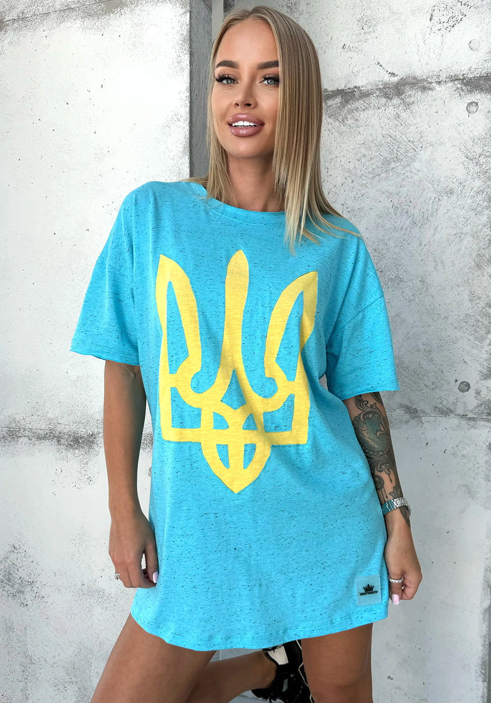 Women’s Oversize T-Shirt Ukrainian Emblem Blue