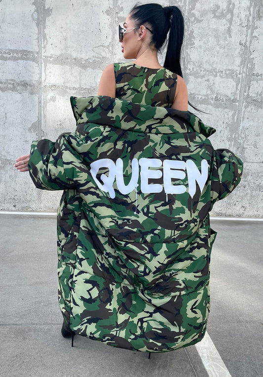 Women’s Oversized Winter Puffer Coat – Camo Queen
