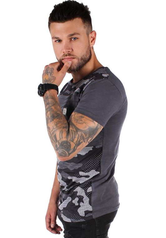 Men’s T-Shirt Camo Quilted — Graphite