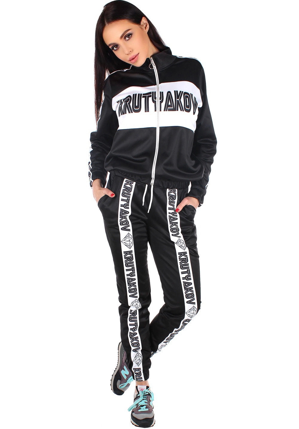 Women’s Urban Two-Piece Tracksuit Set – Diamond Black