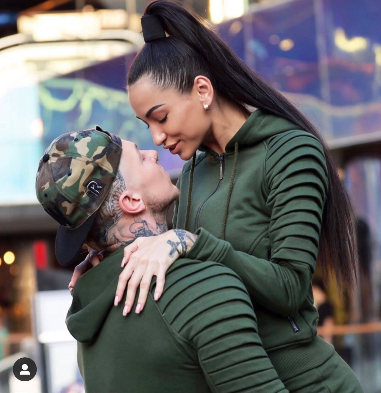 Couple Knit Tracksuits Relief – Khaki