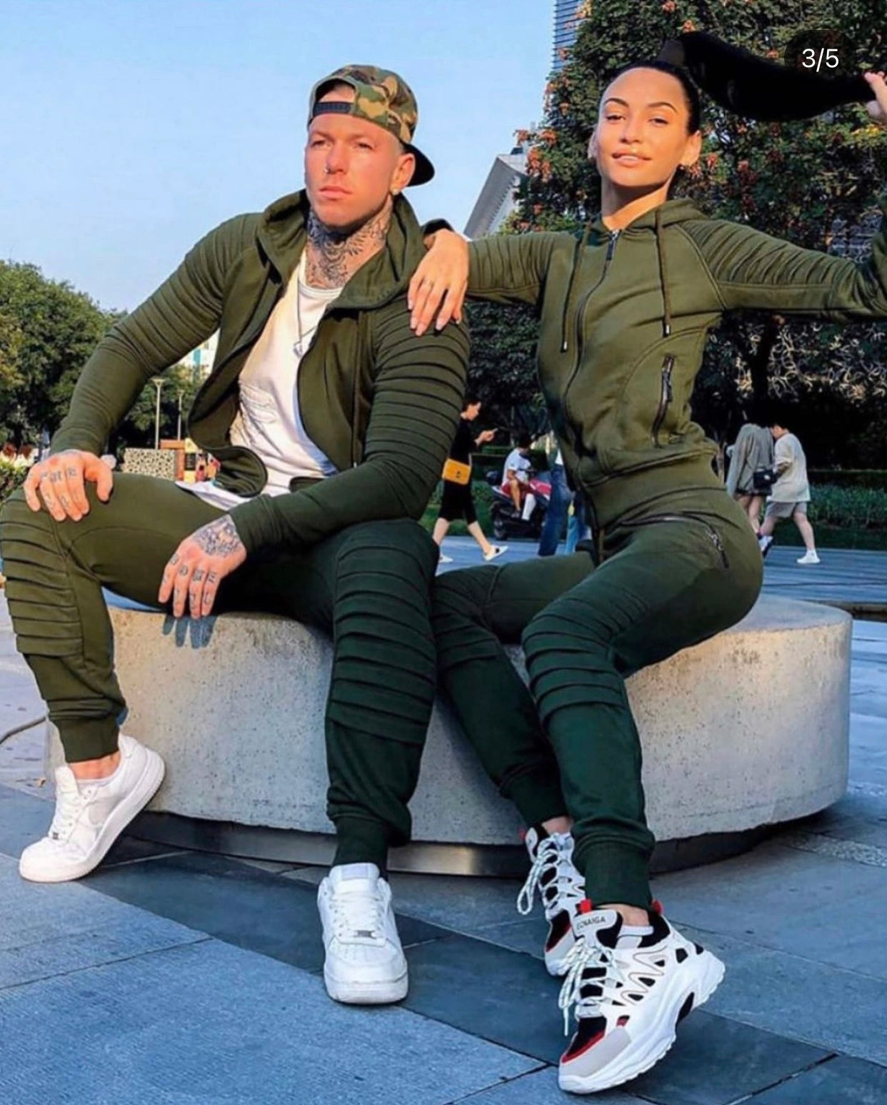 Couple Knit Tracksuits Relief – Khaki