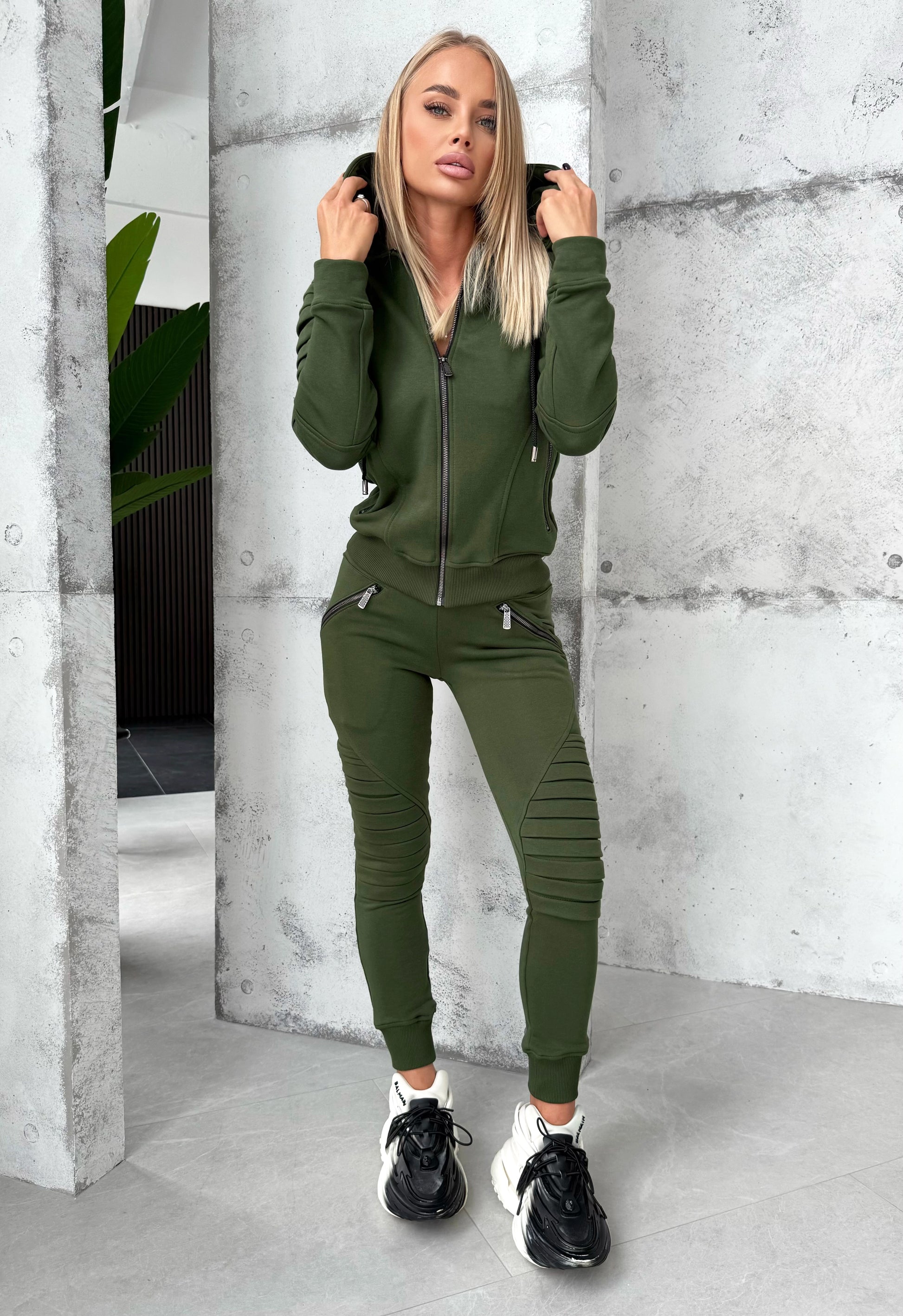 Women’s Knit Relief Tracksuit Green – Relief