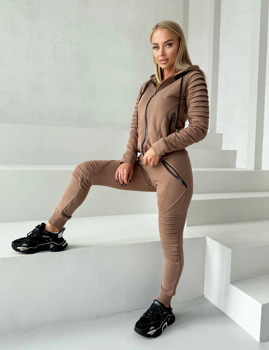 Women’s Knit Relief Tracksuit Beige – Relief