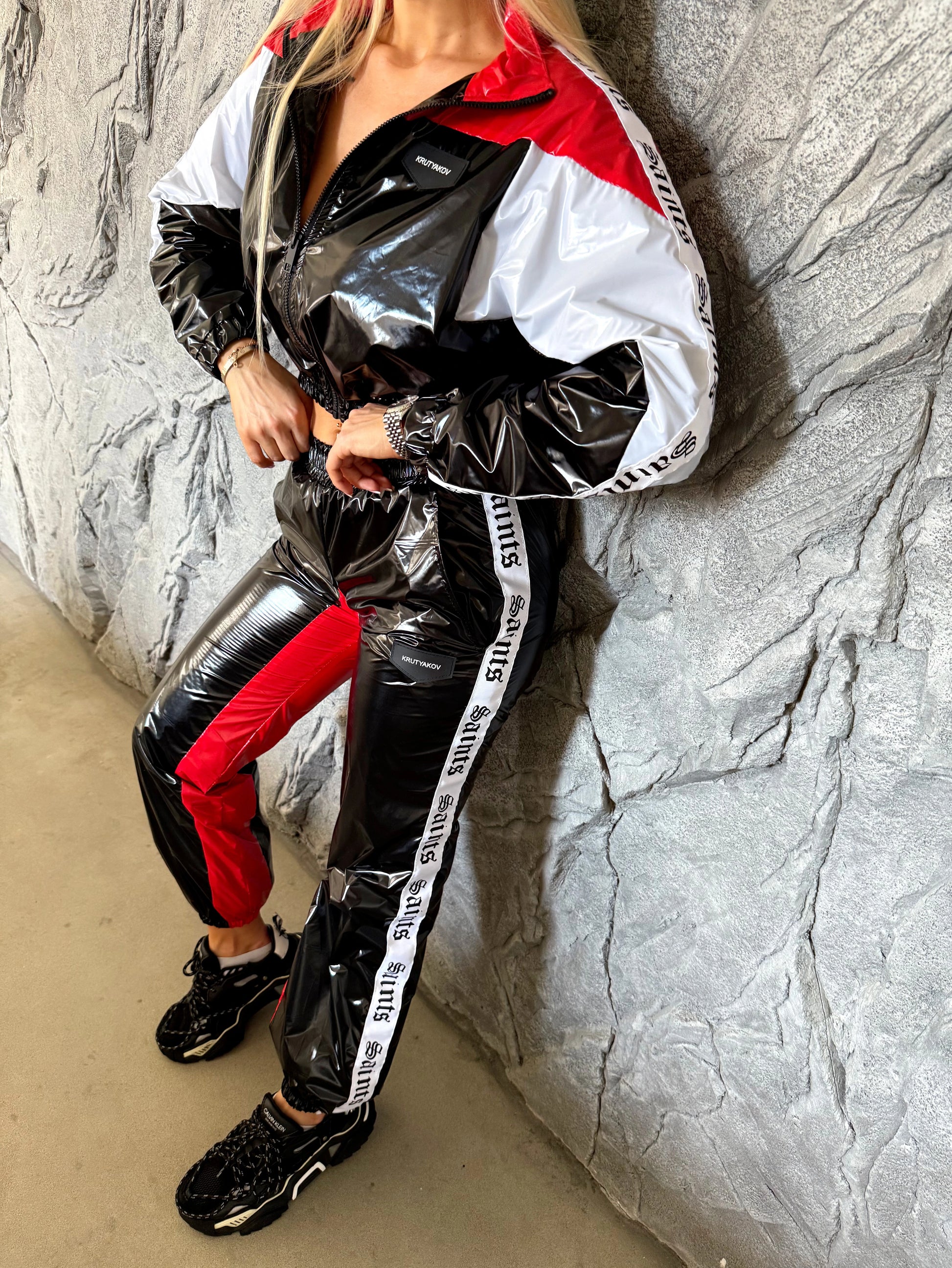 Women’s Shiny PVC Tracksuit – MNKLLY Red