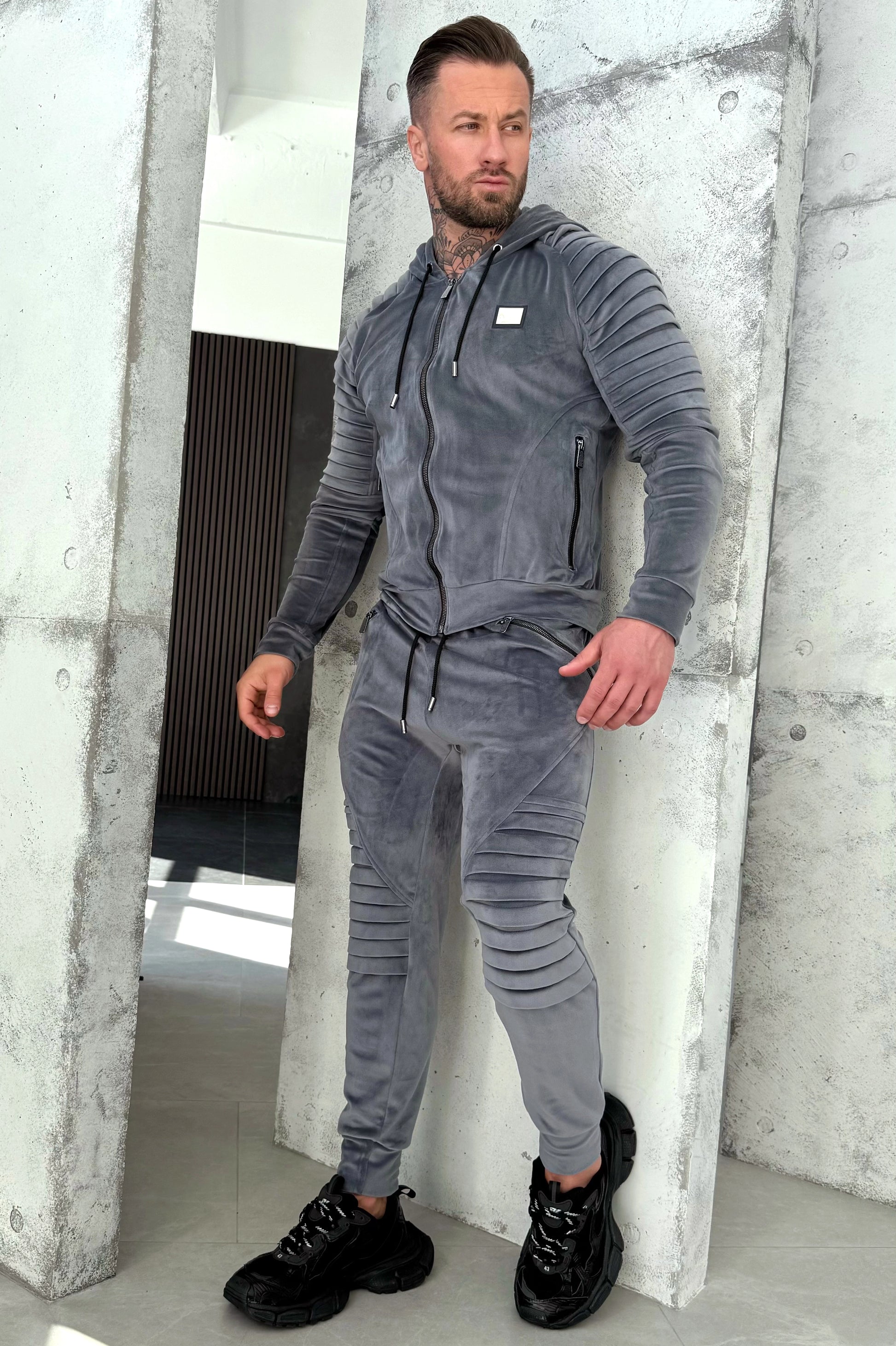 Men’s Tracksuit Relief Velour – Graphite