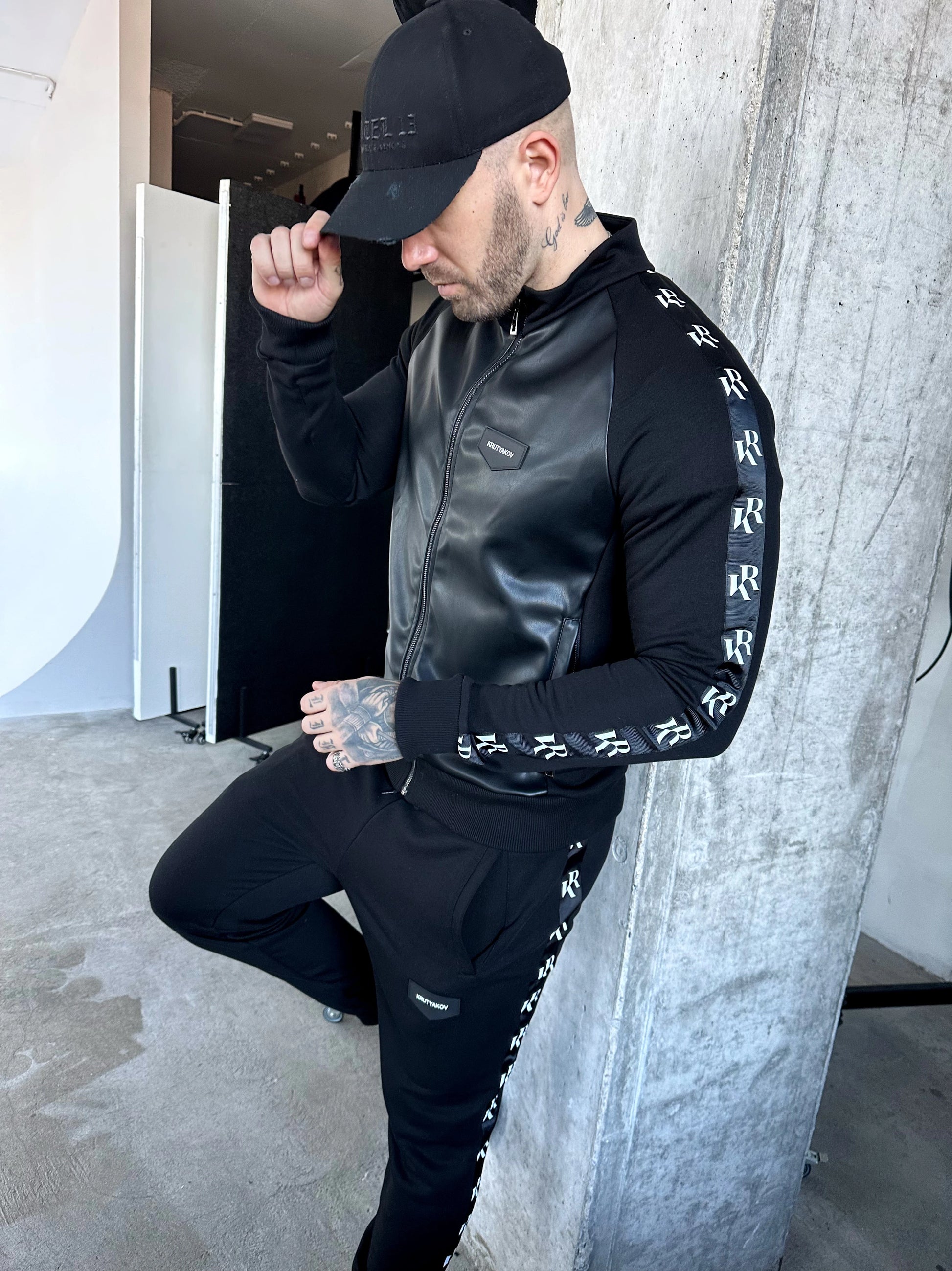 Men’s Tracksuit Howard – Black Faux Leather Panel