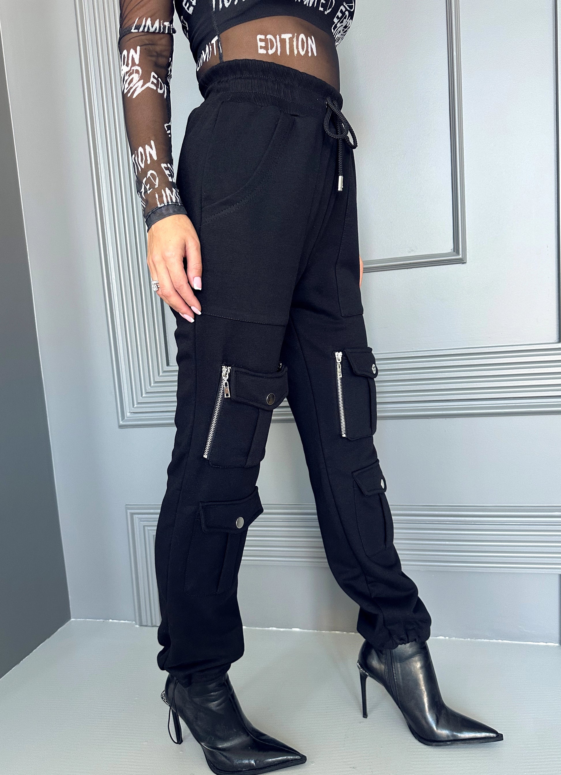 Women’s Knit Cargo Trousers Helen — Black