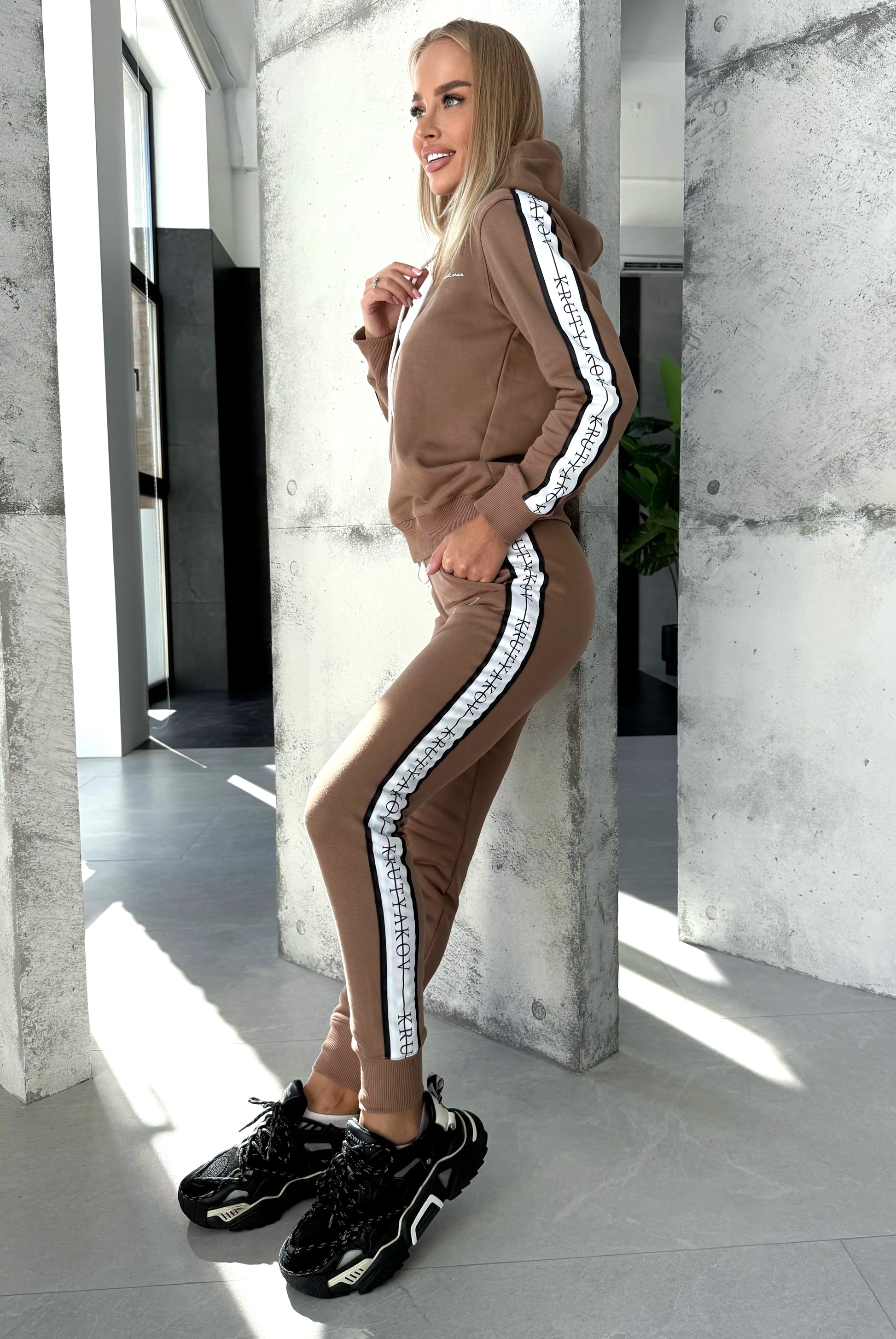 Women’s Knit Tracksuit — Stripes Beige