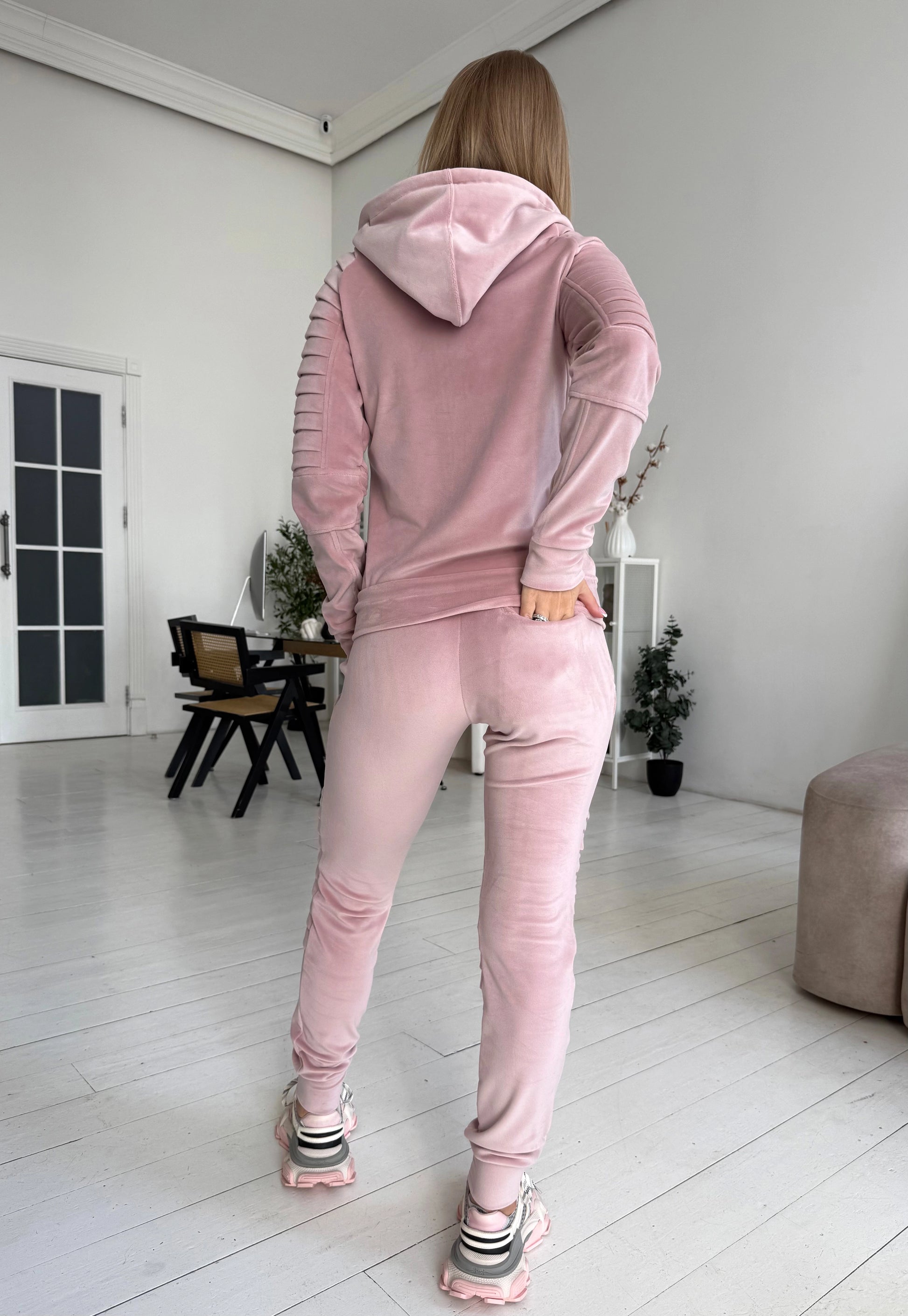 Women’s Velour Tracksuit – Relief Pink