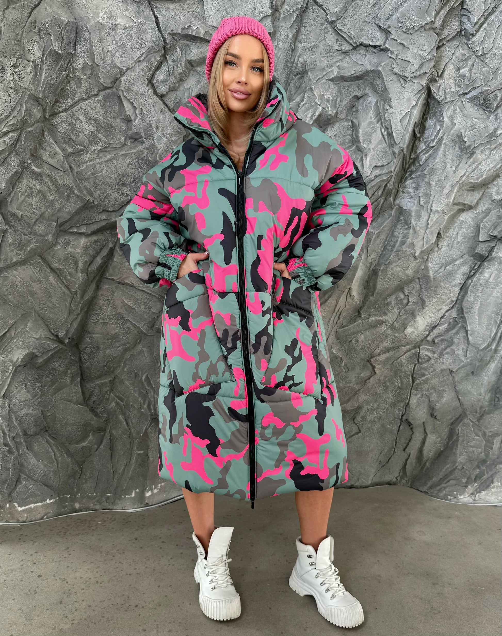 Women’s Oversized Winter Puffer Coat – Vale Camo Queen