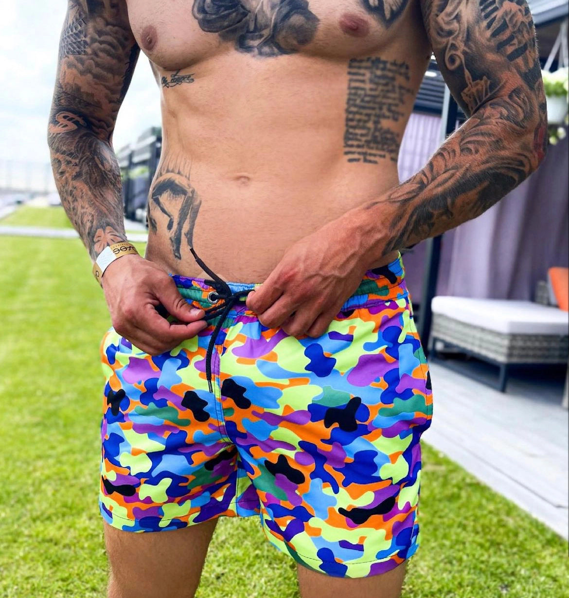 Men’s Swimshorts Brightest – Neon Camo