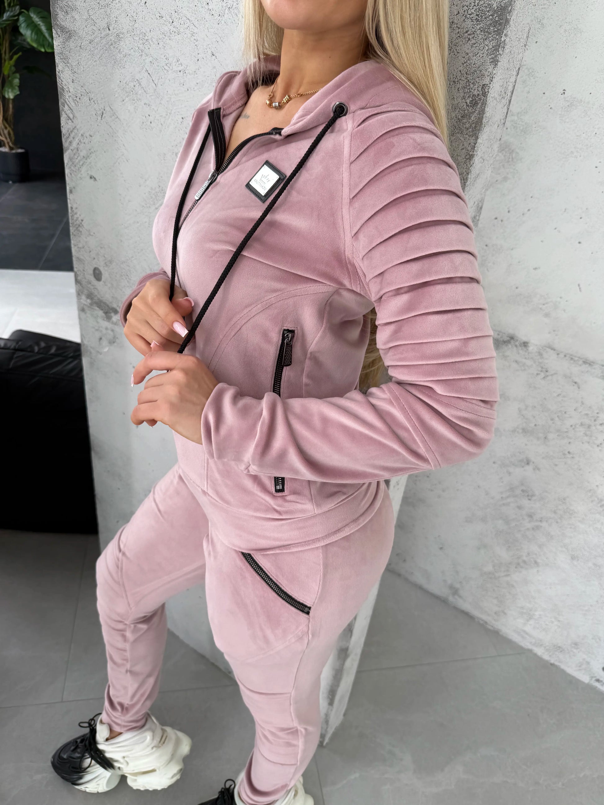 Women’s Velour Tracksuit – Relief Pink