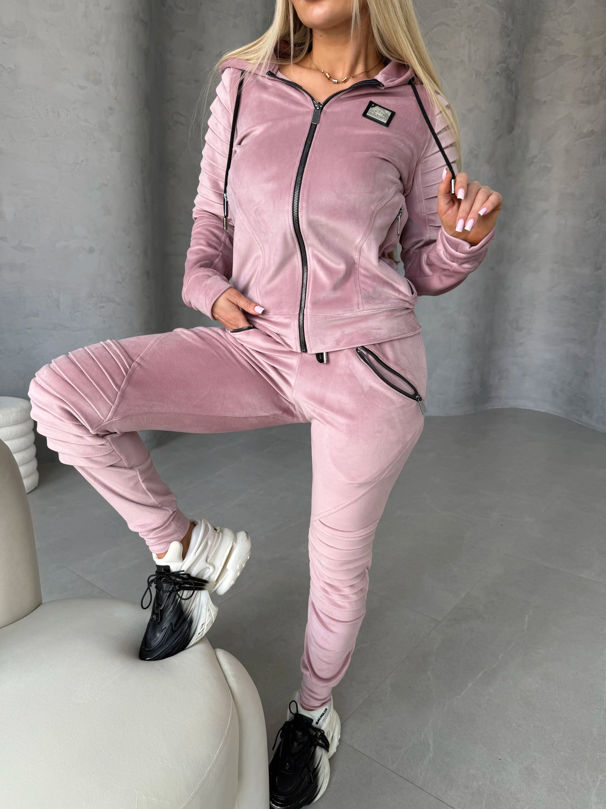 Women’s Velour Tracksuit – Relief Pink