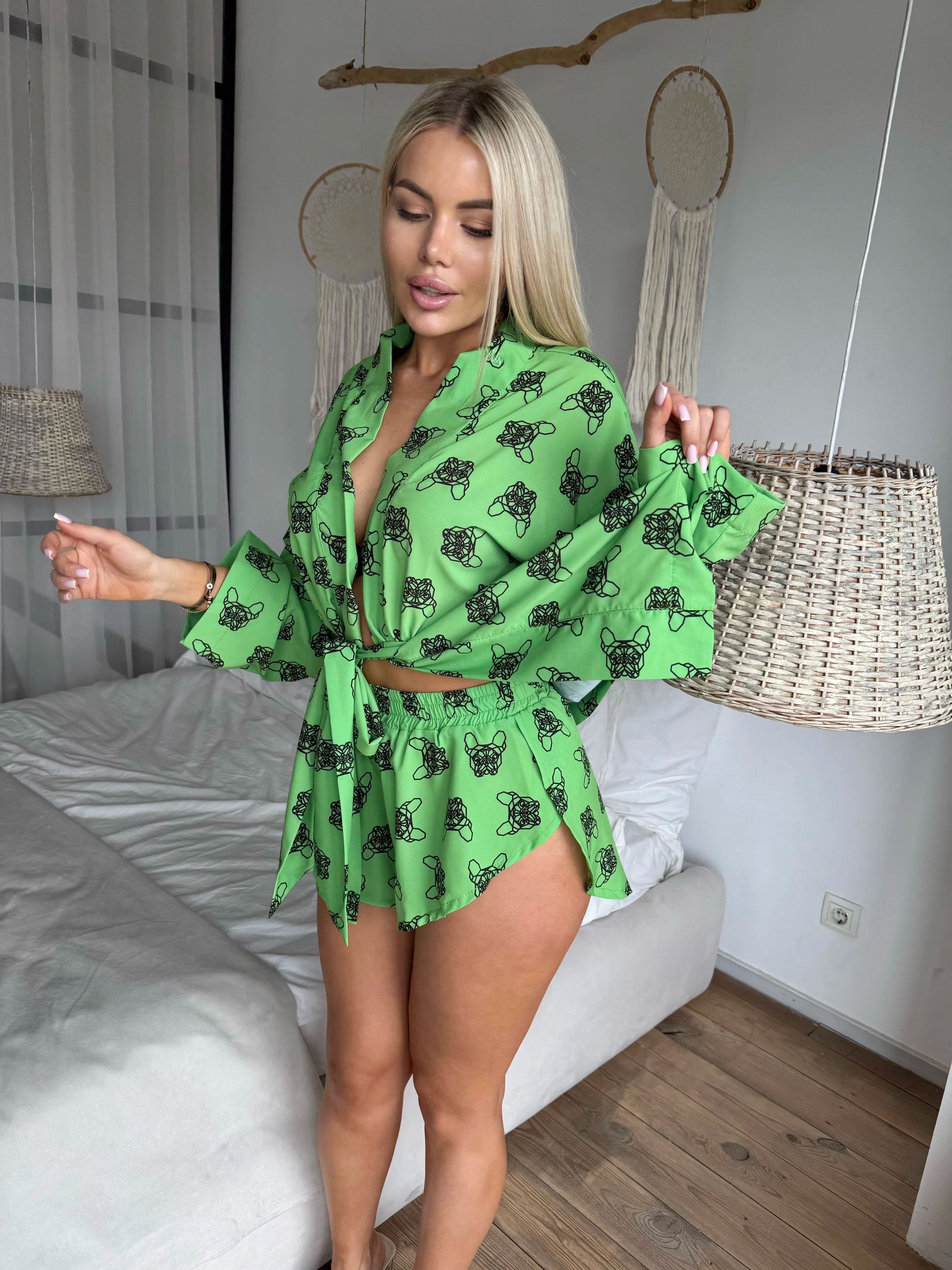 Women’s Summer Set Silva Oversize Shirt & Shorts Green