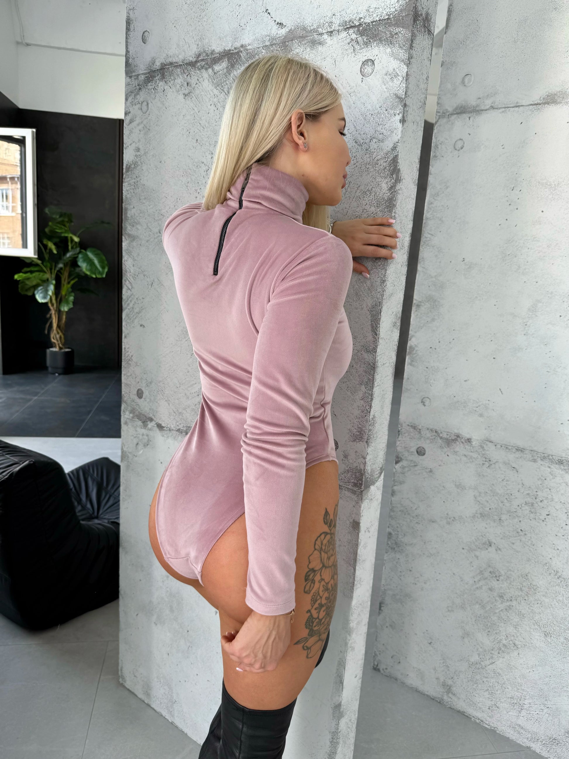 Women’s Bodysuit Angel Pink Velour