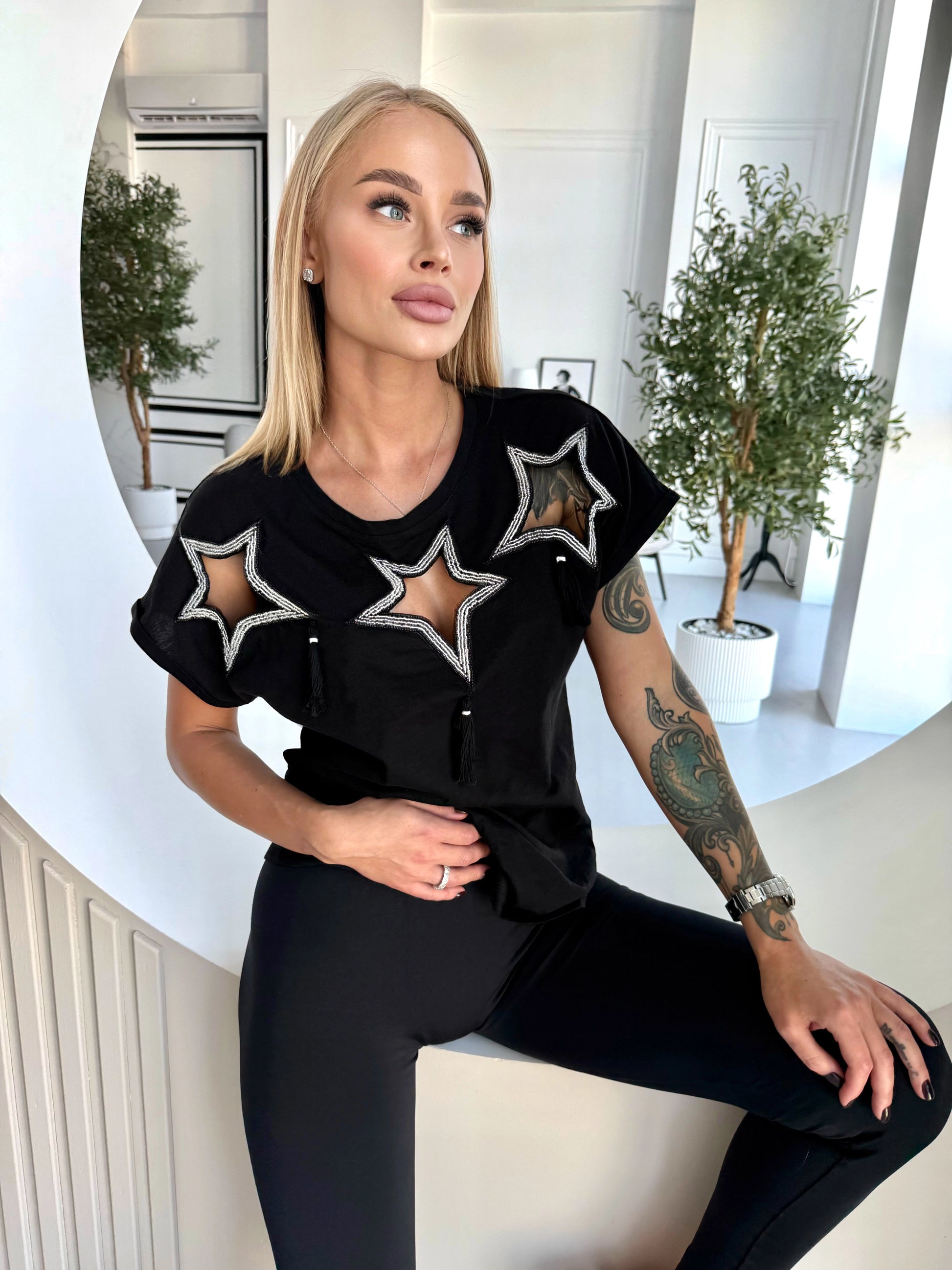 Women’s Stars Beaded T-Shirt Black