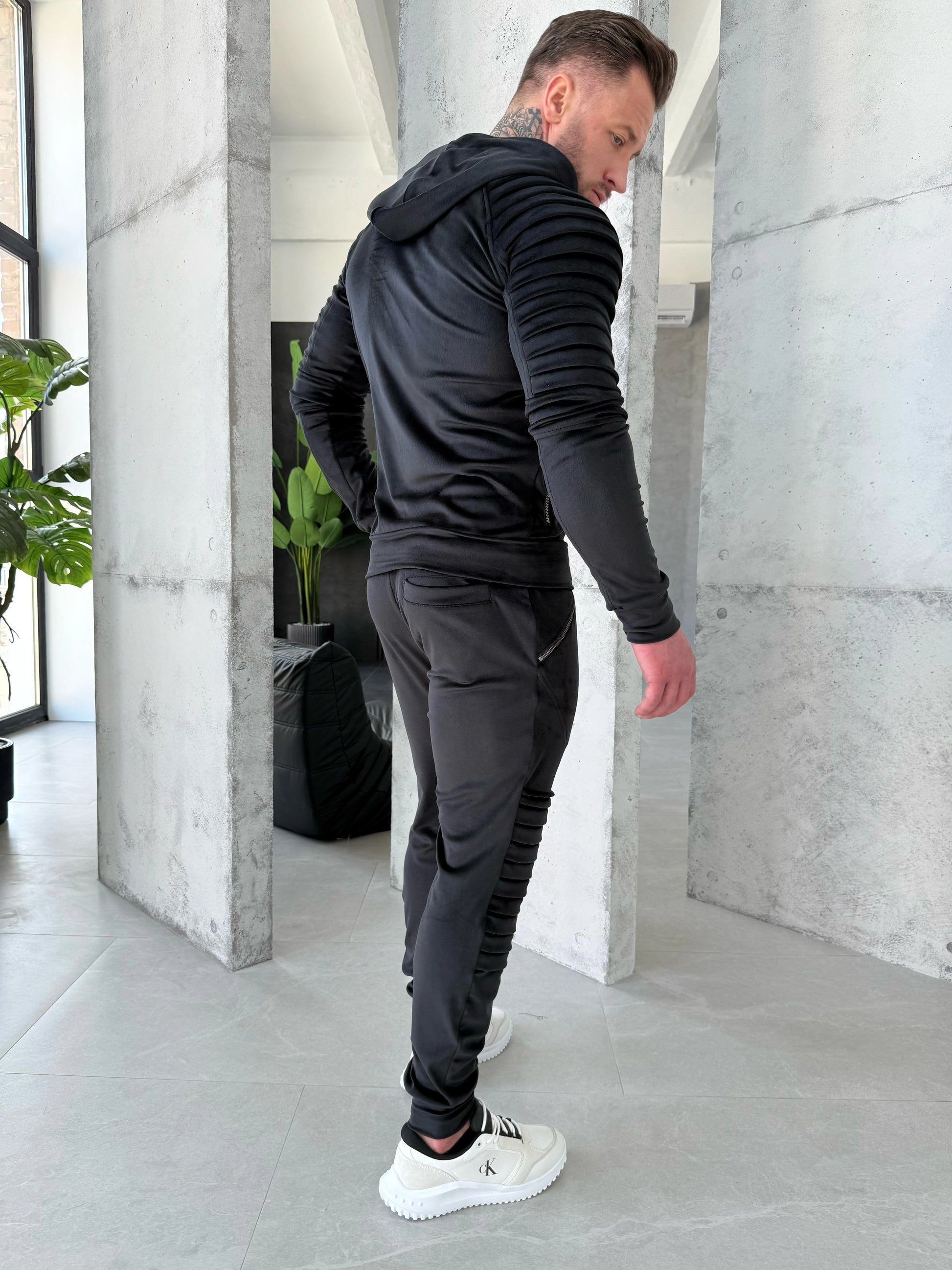 Men’s Tracksuit Relief Velour – Black