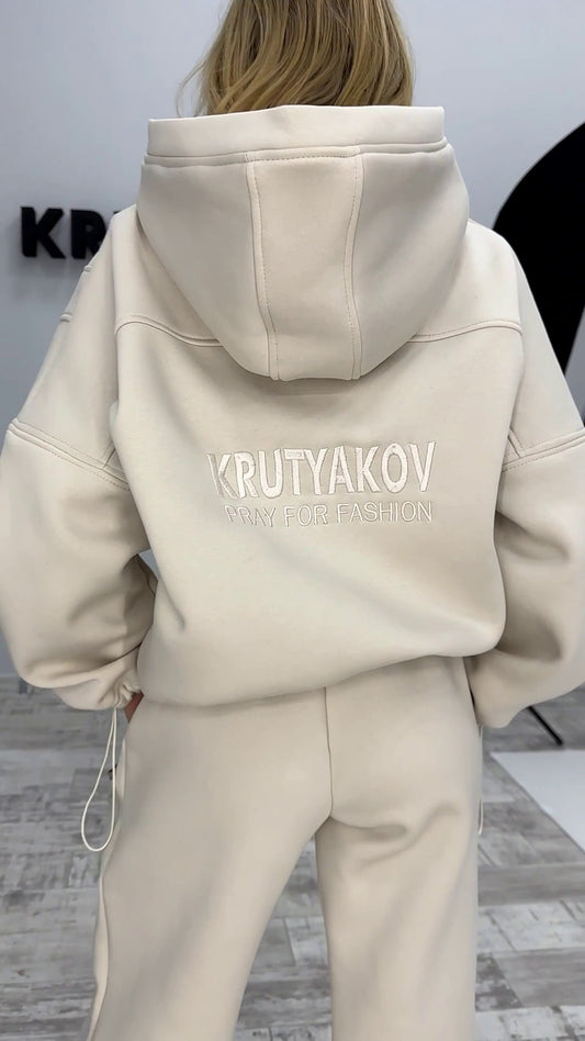 Women’s Warm Stylish Tracksuit – Erika Beige