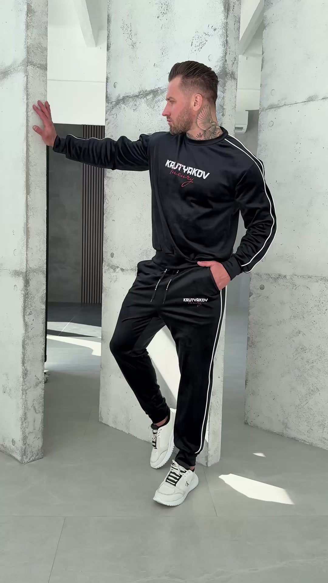 Men’s Tracksuit Maxim – Velour Black