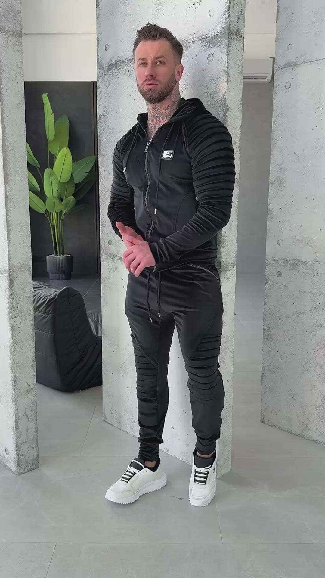 Men’s Tracksuit Relief Velour – Black