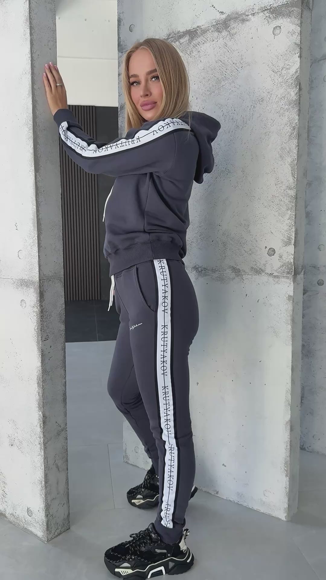Women’s Knit Tracksuit — Stripes Graphite