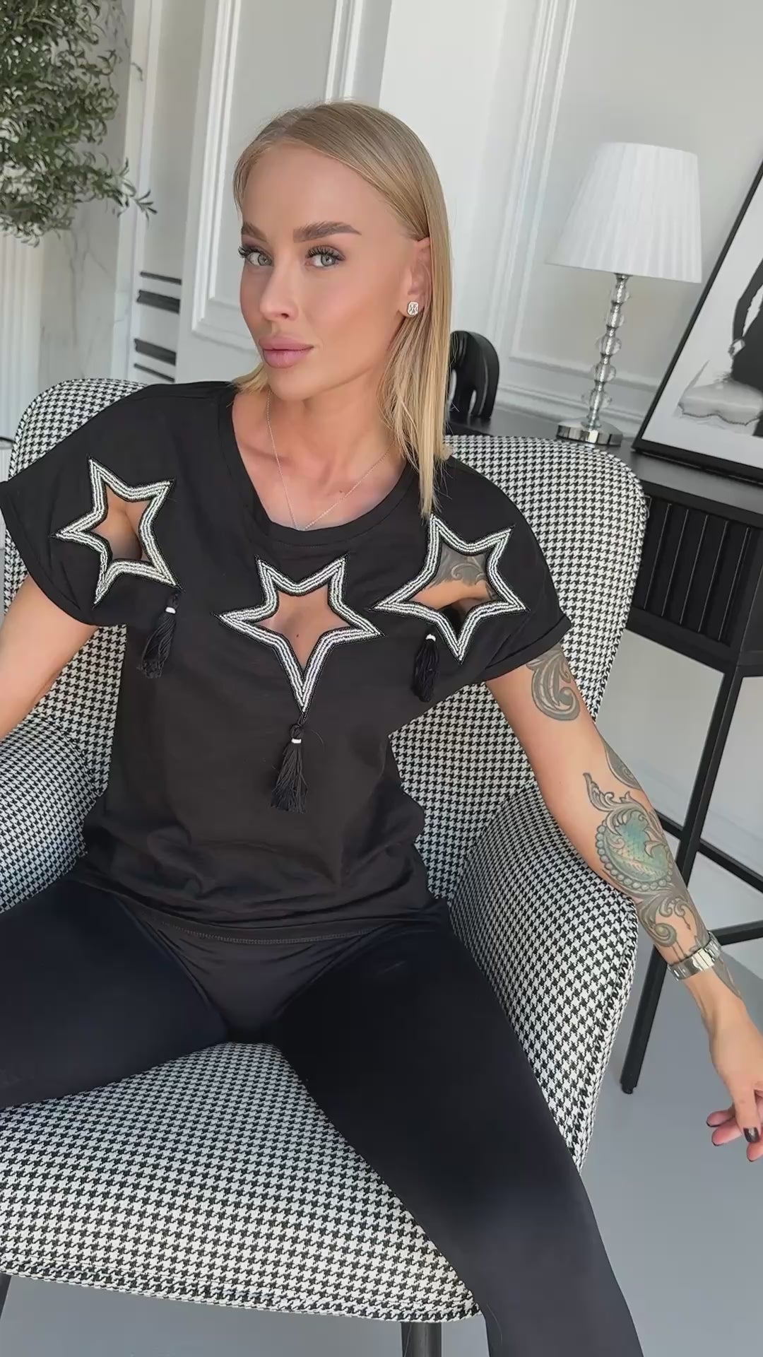 Women’s Stars Beaded T-Shirt Black