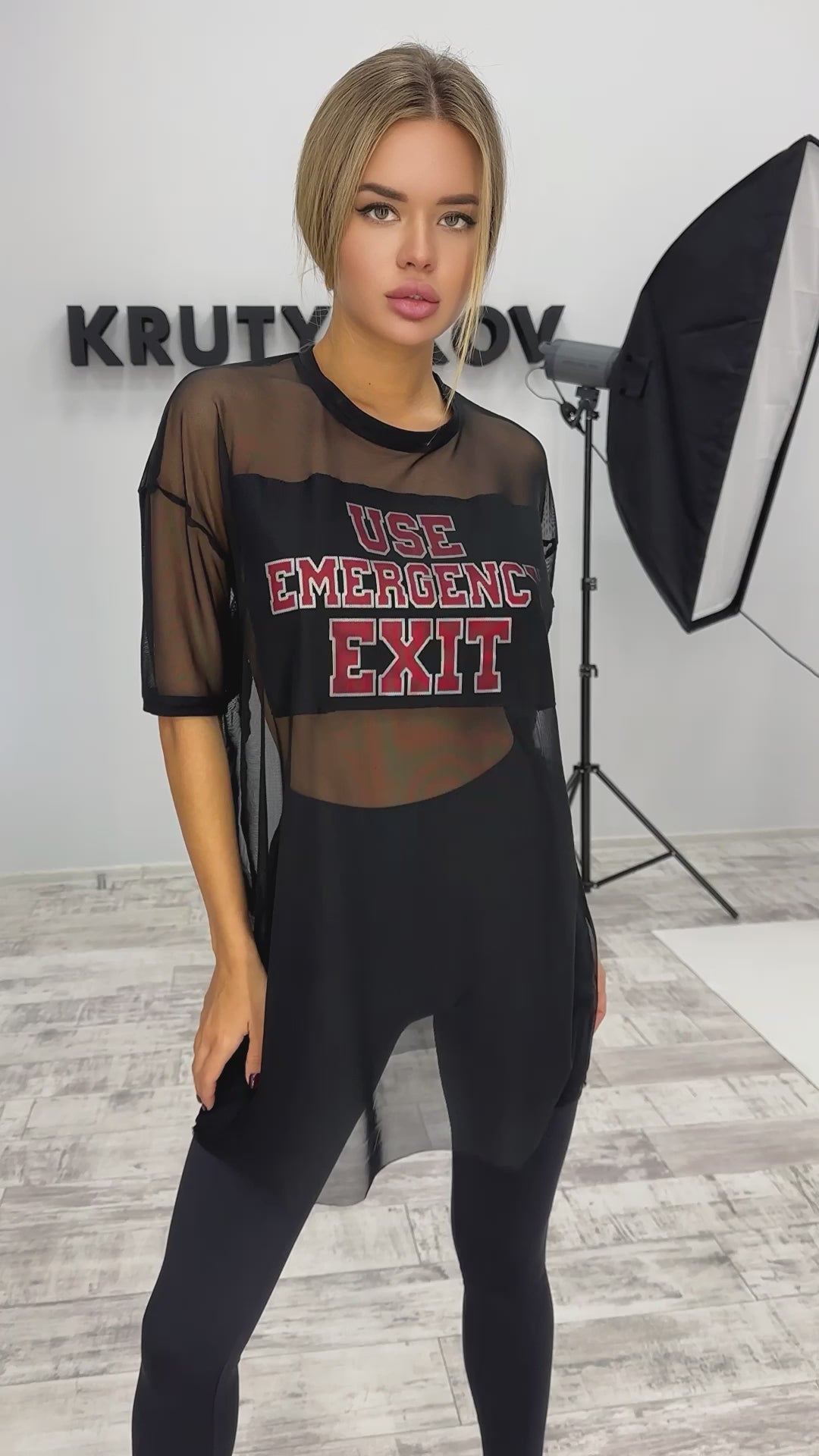 Women’s Danger Mesh Oversize T-Shirt Black