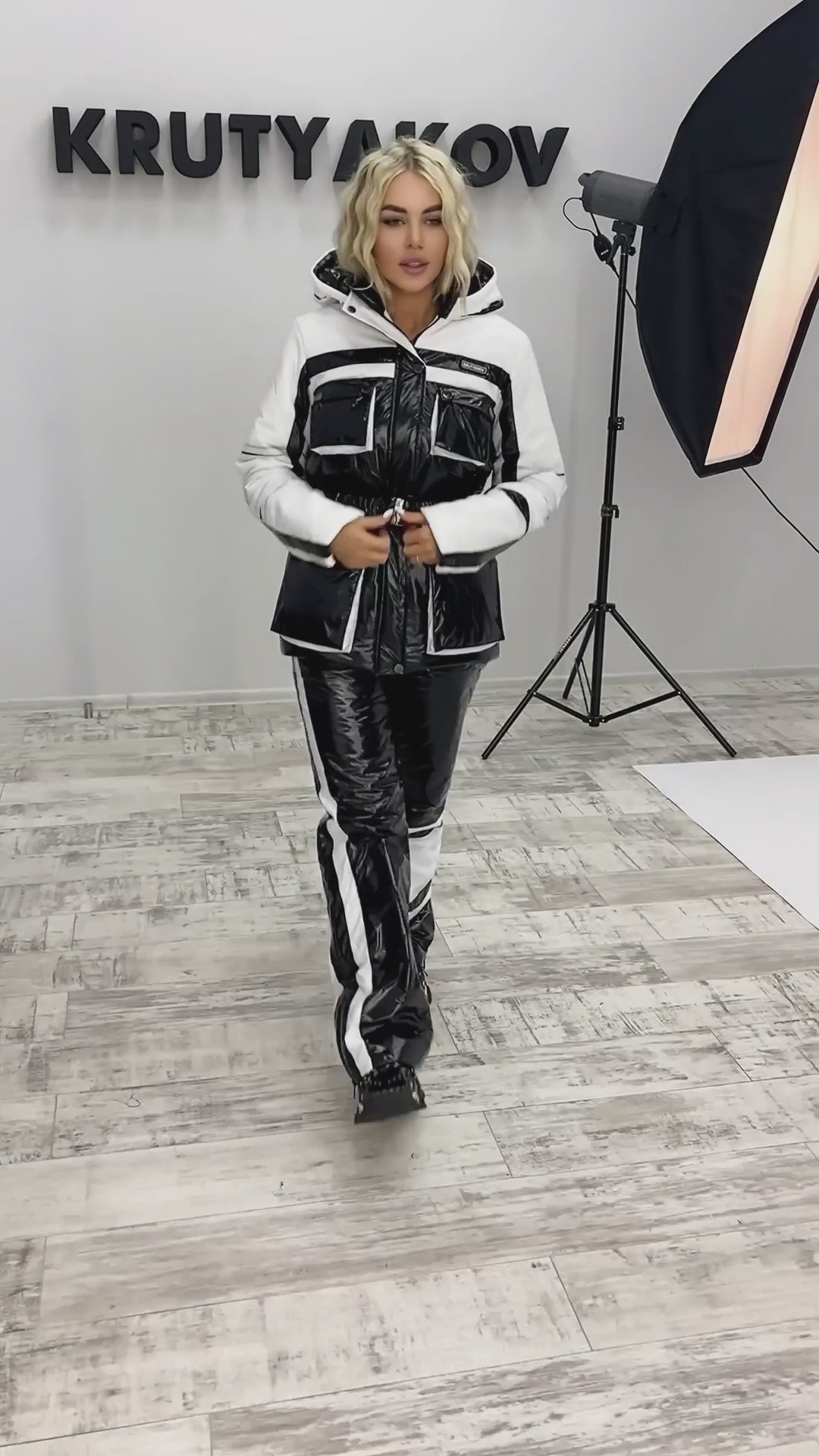 Women’s Ski Suit – One Piece Snow Suit FREYA BLACK GLOSS